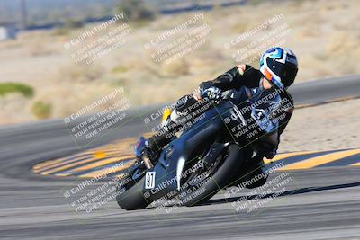 media/Feb-03-2024-SoCal Trackdays (Sat) [[767c60a41c]]/3-Turn 4 (1020am)/